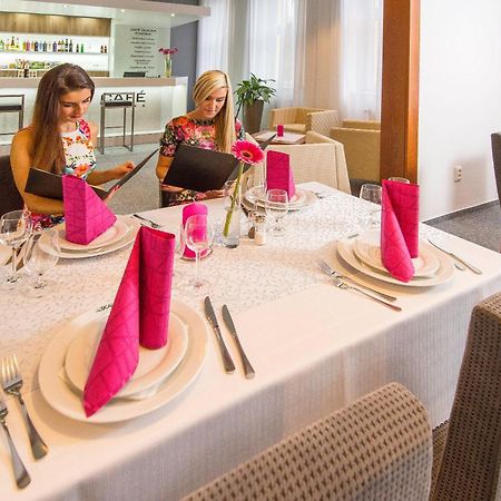 Hotel Skalka Rajecké Teplice Екстериор снимка