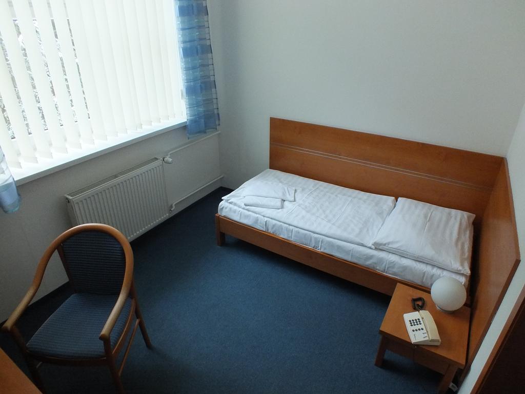 Hotel Skalka Rajecké Teplice Екстериор снимка