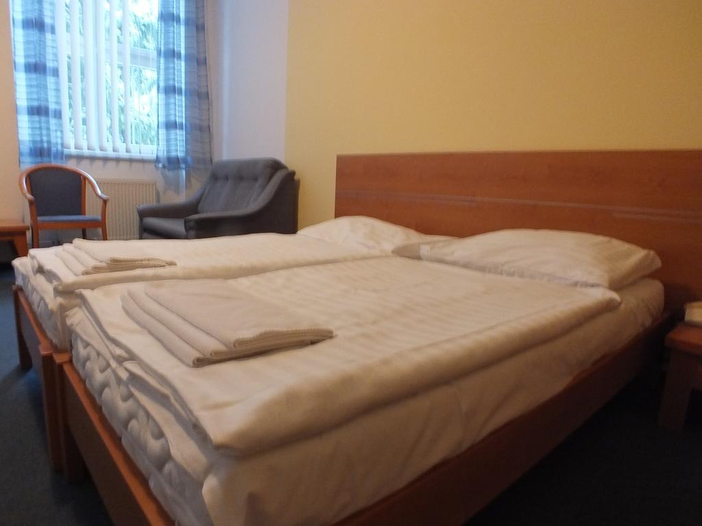 Hotel Skalka Rajecké Teplice Екстериор снимка